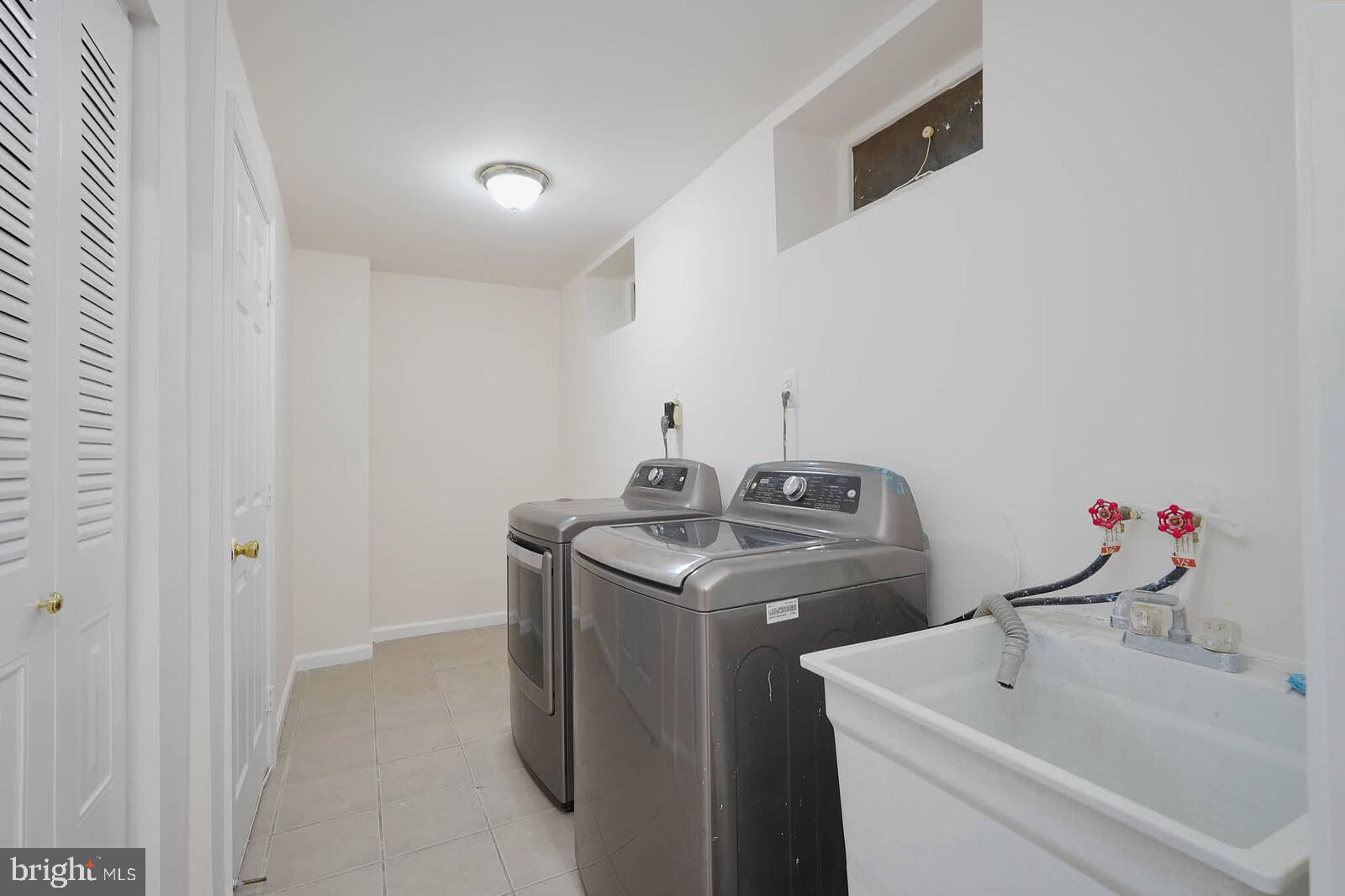 MILL CREEK SOUTH - Residential