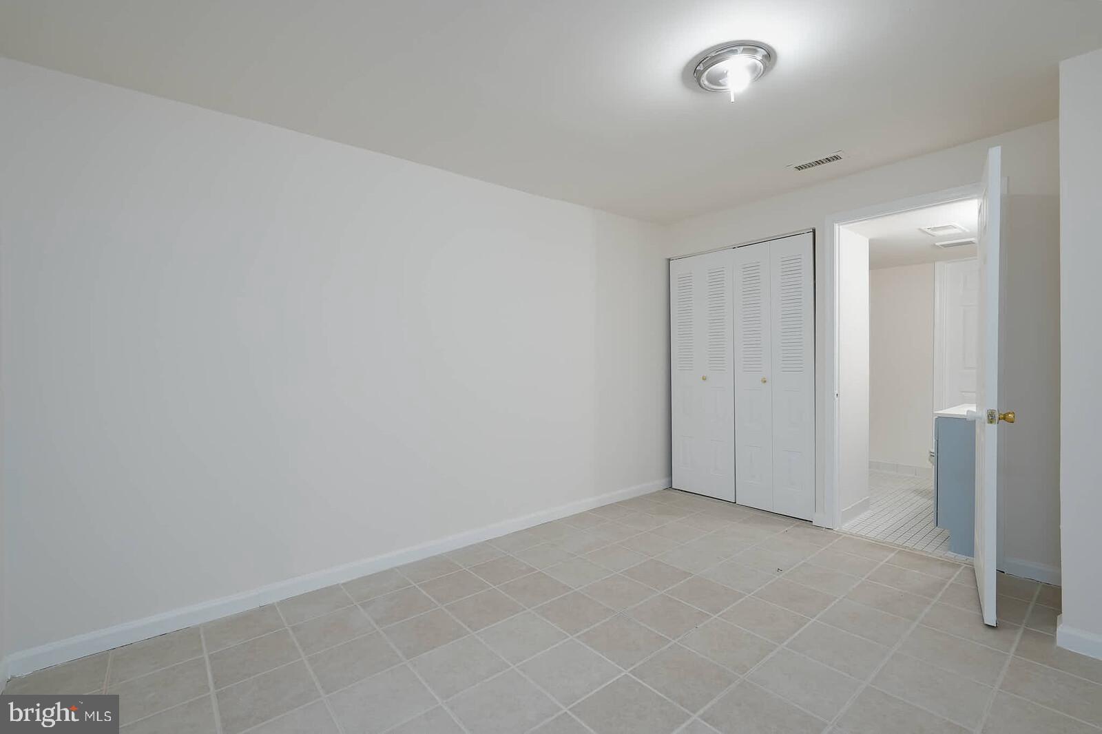 MILL CREEK SOUTH - Residential