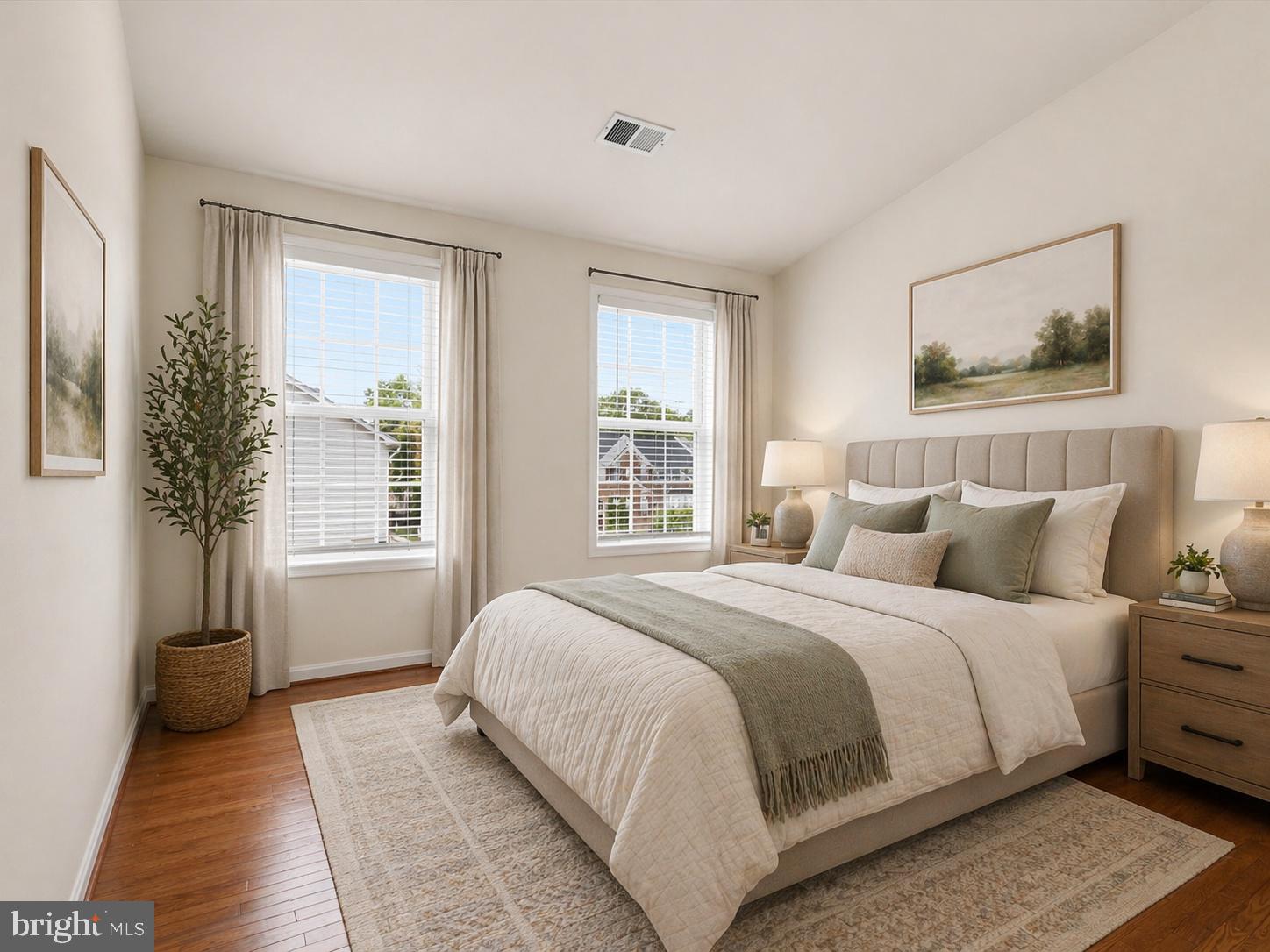 CREEKSIDE - Residential