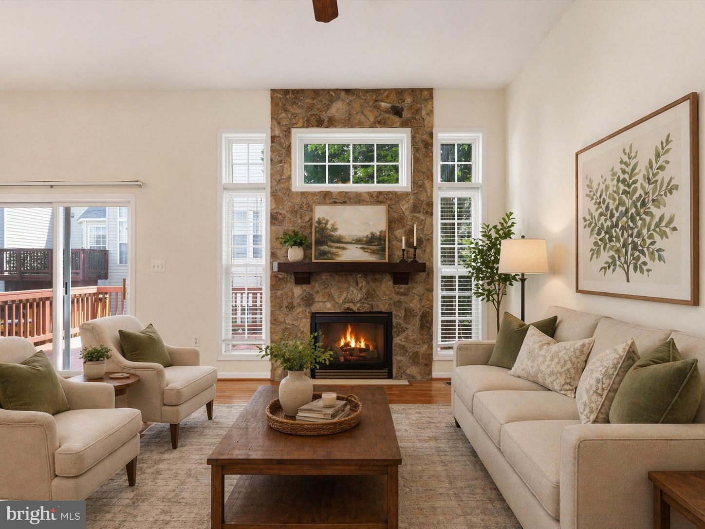 CREEKSIDE - Residential