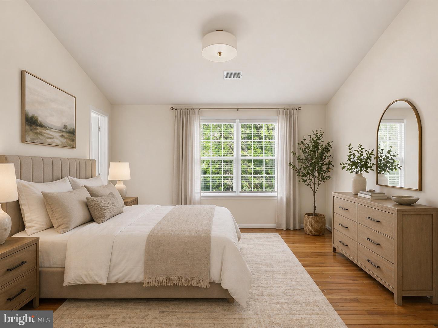 CREEKSIDE - Residential