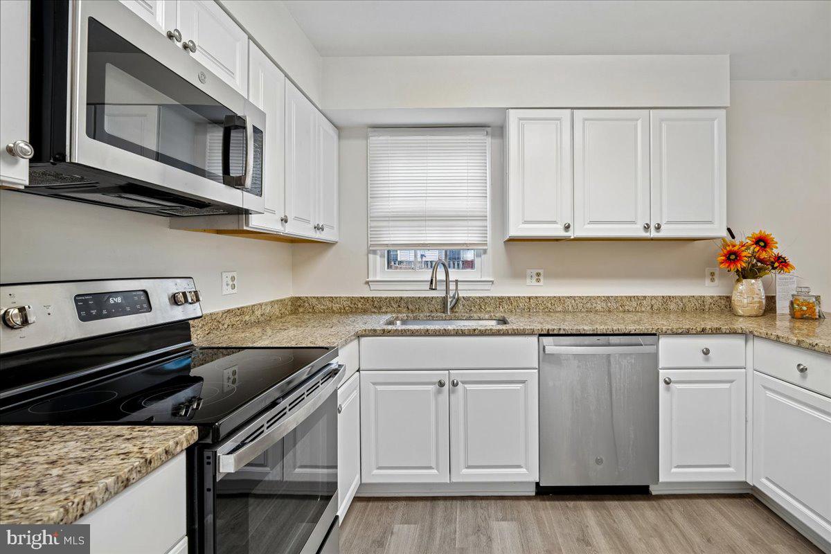 ROLLING ACRES - Residential