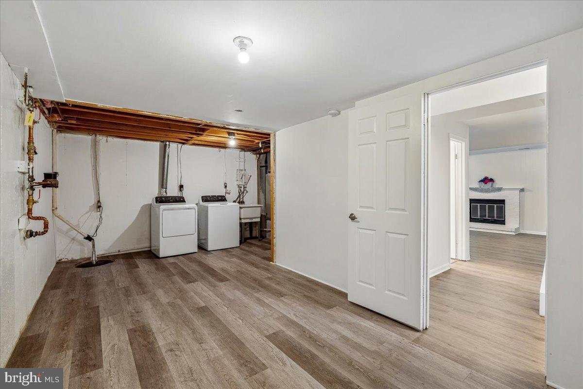 ROLLING ACRES - Residential