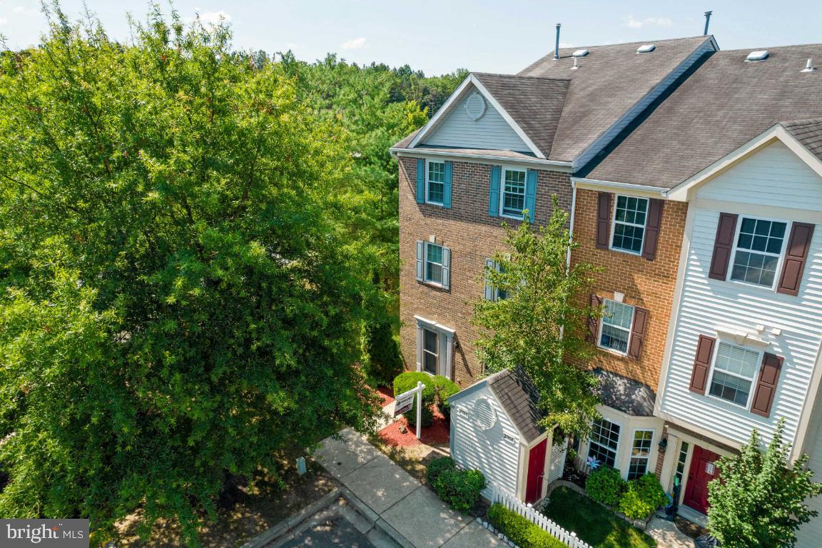 SEVEN OAKS - Residential