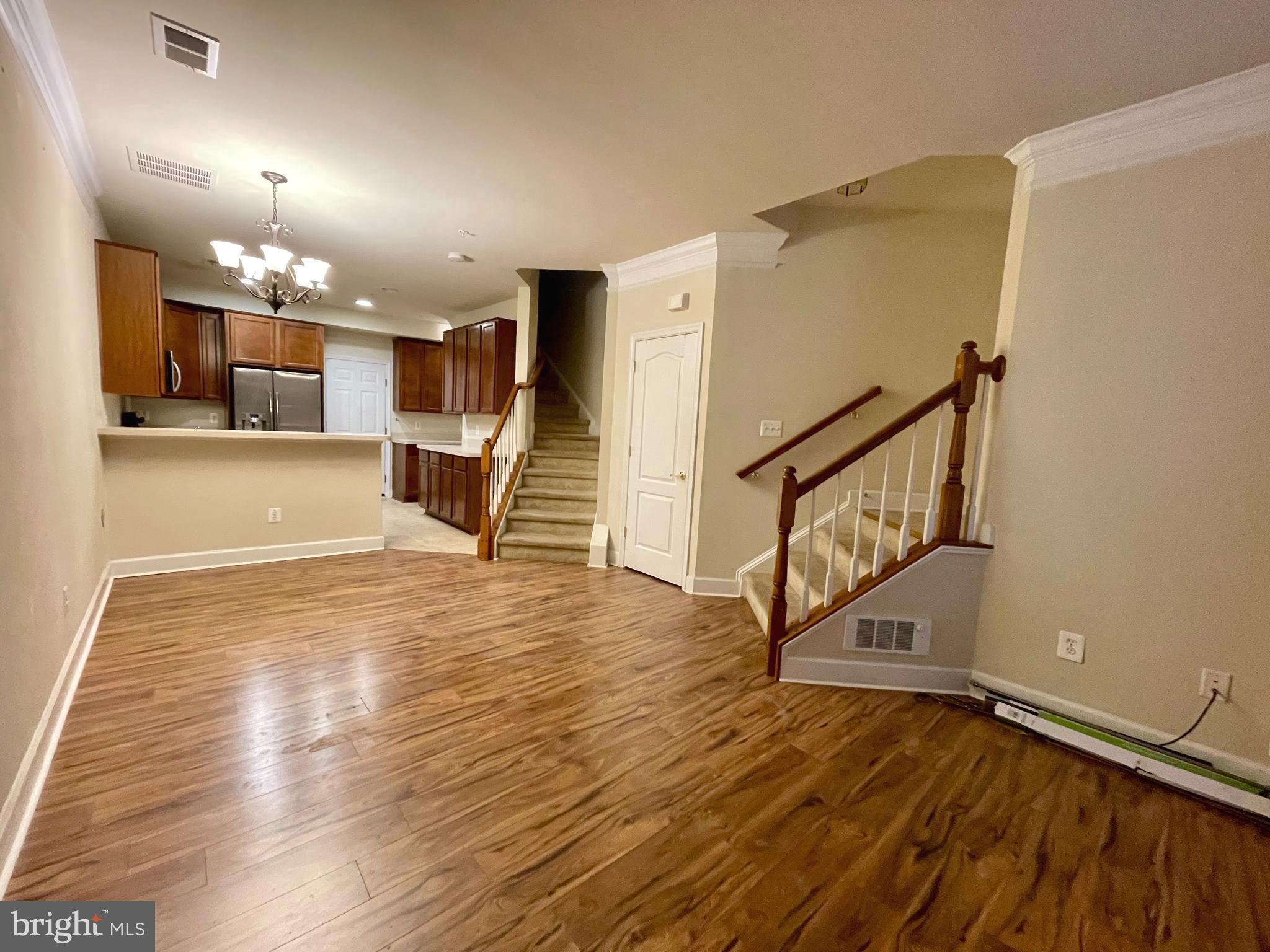 19407 BUCKINGHAM WAY