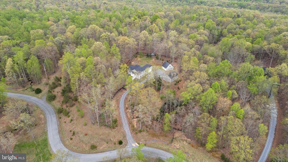 LAKE FOREST ESTATES - Residential