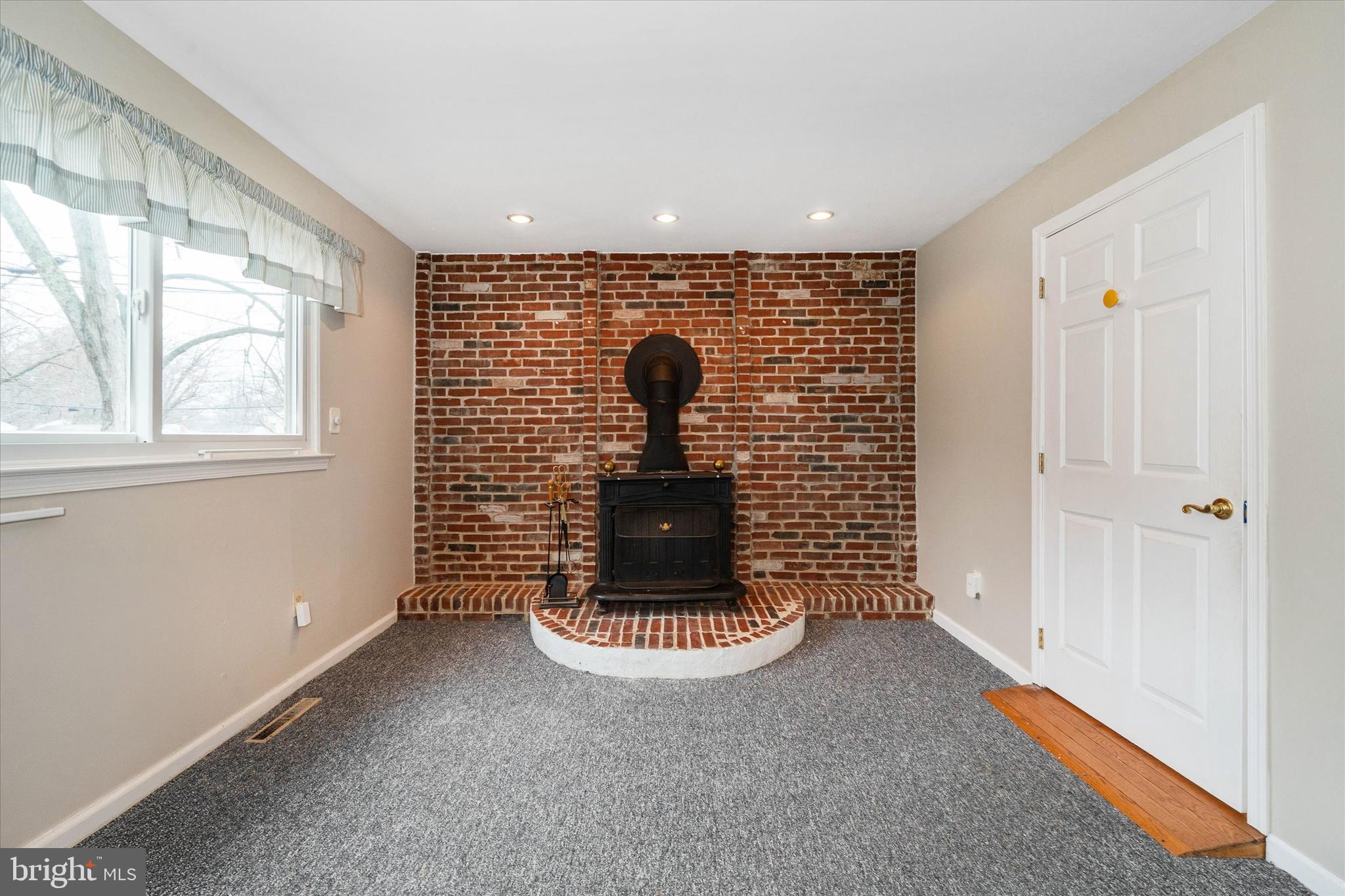 LONGWOOD - Residential