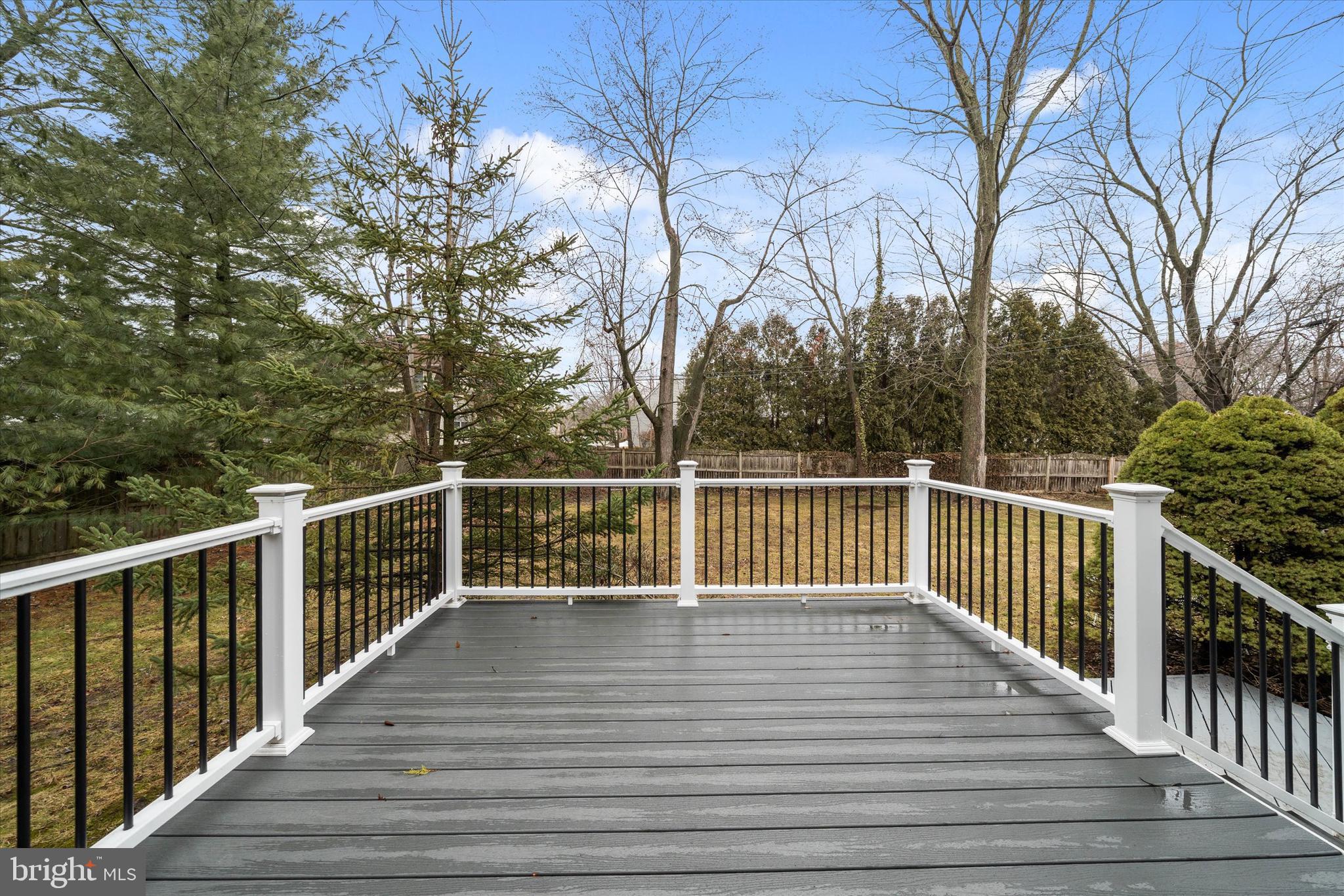 LONGWOOD - Residential