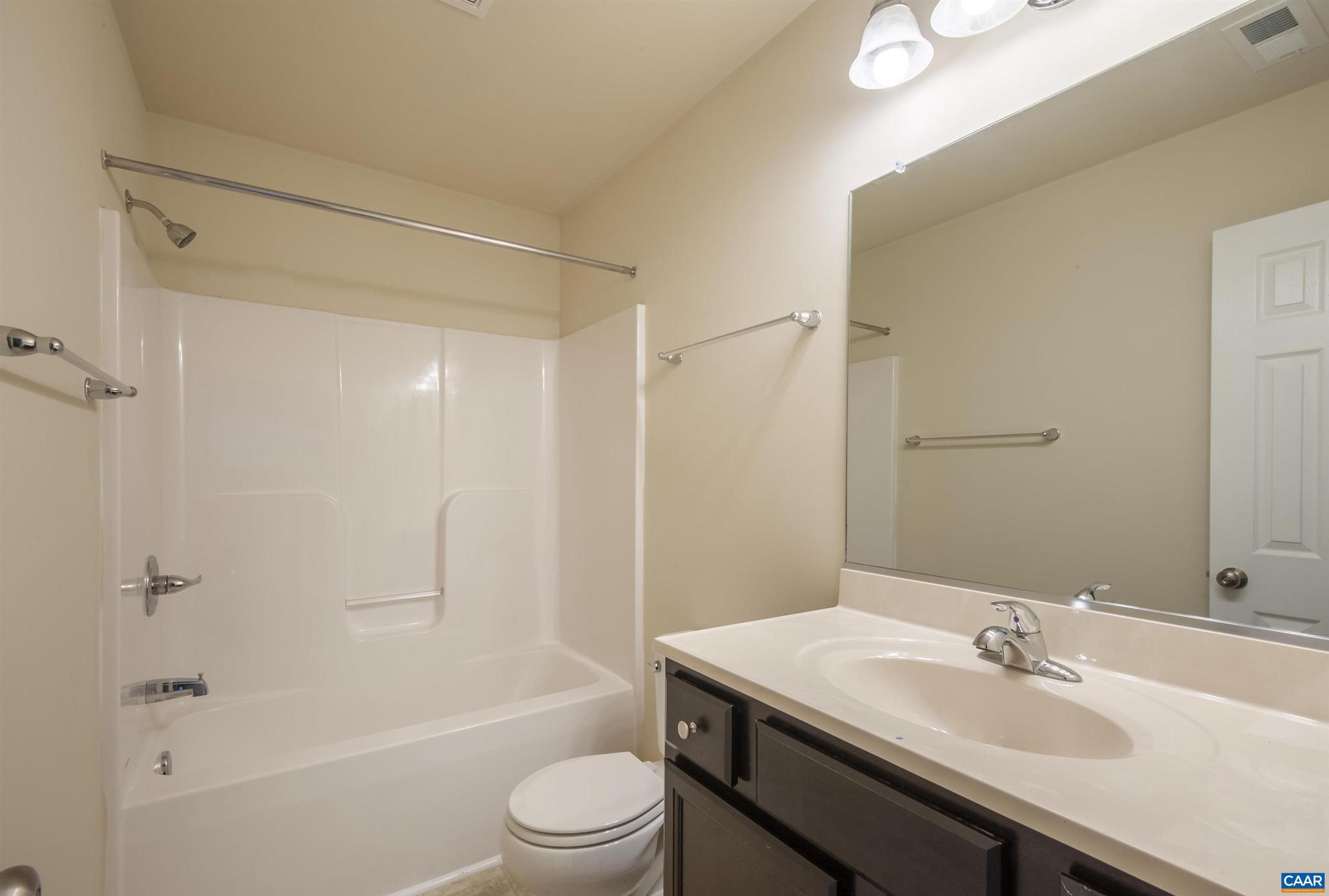 LAKE MONTICELLO - Residential