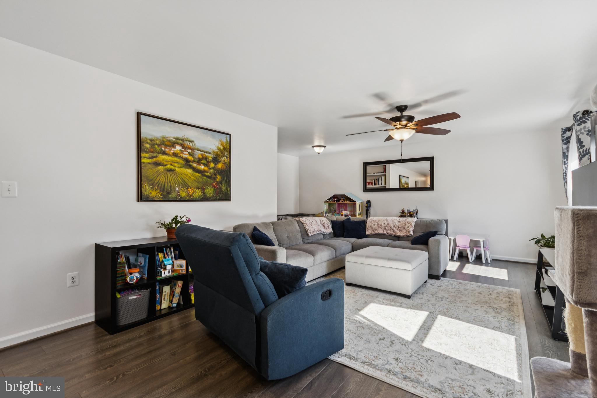 RHOADESVILLE - Residential