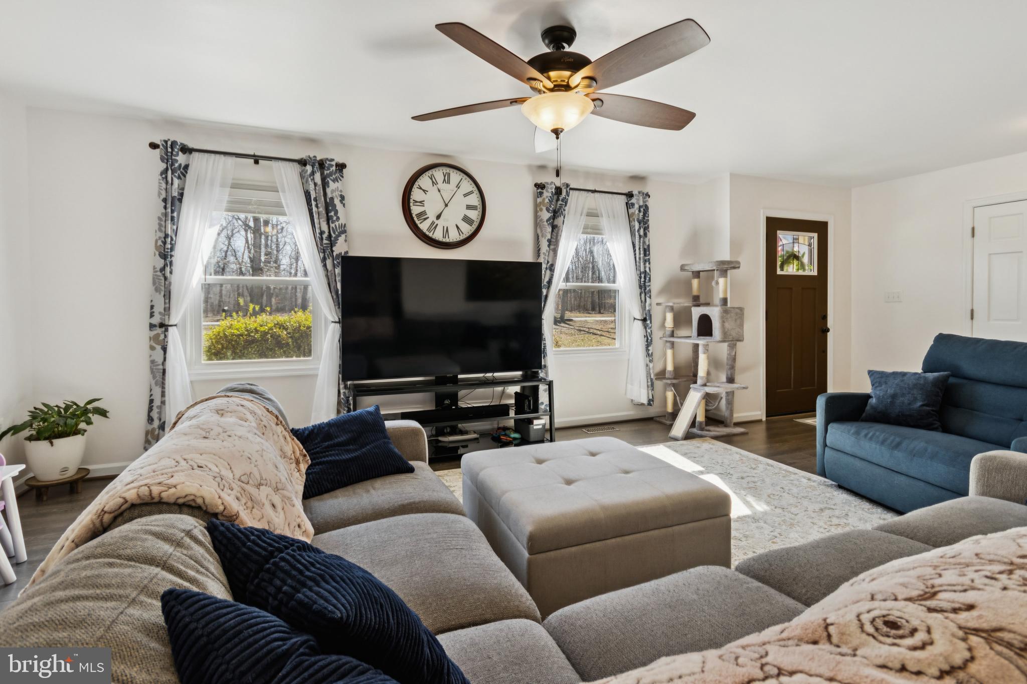 RHOADESVILLE - Residential