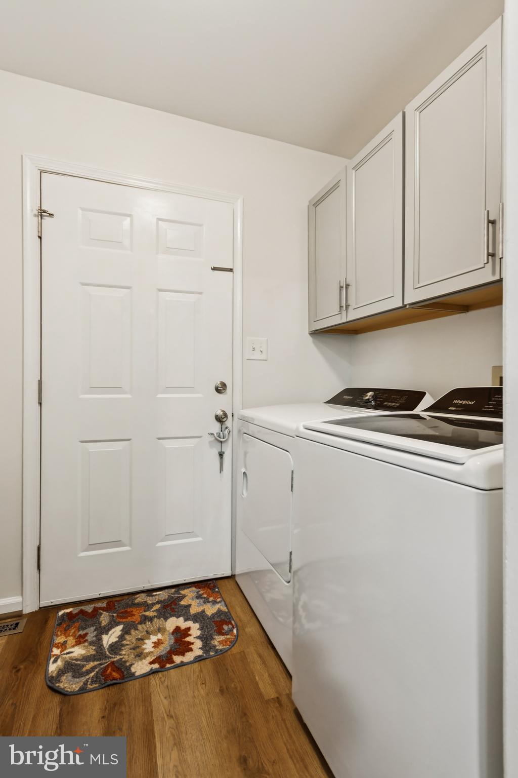 RHOADESVILLE - Residential