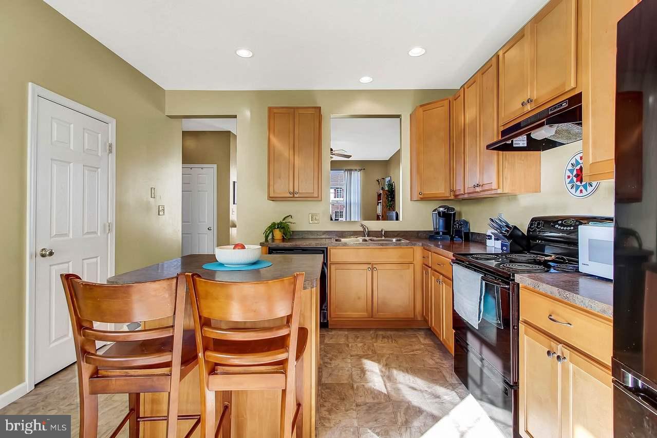 JACKSON HEIGHTS - Residential