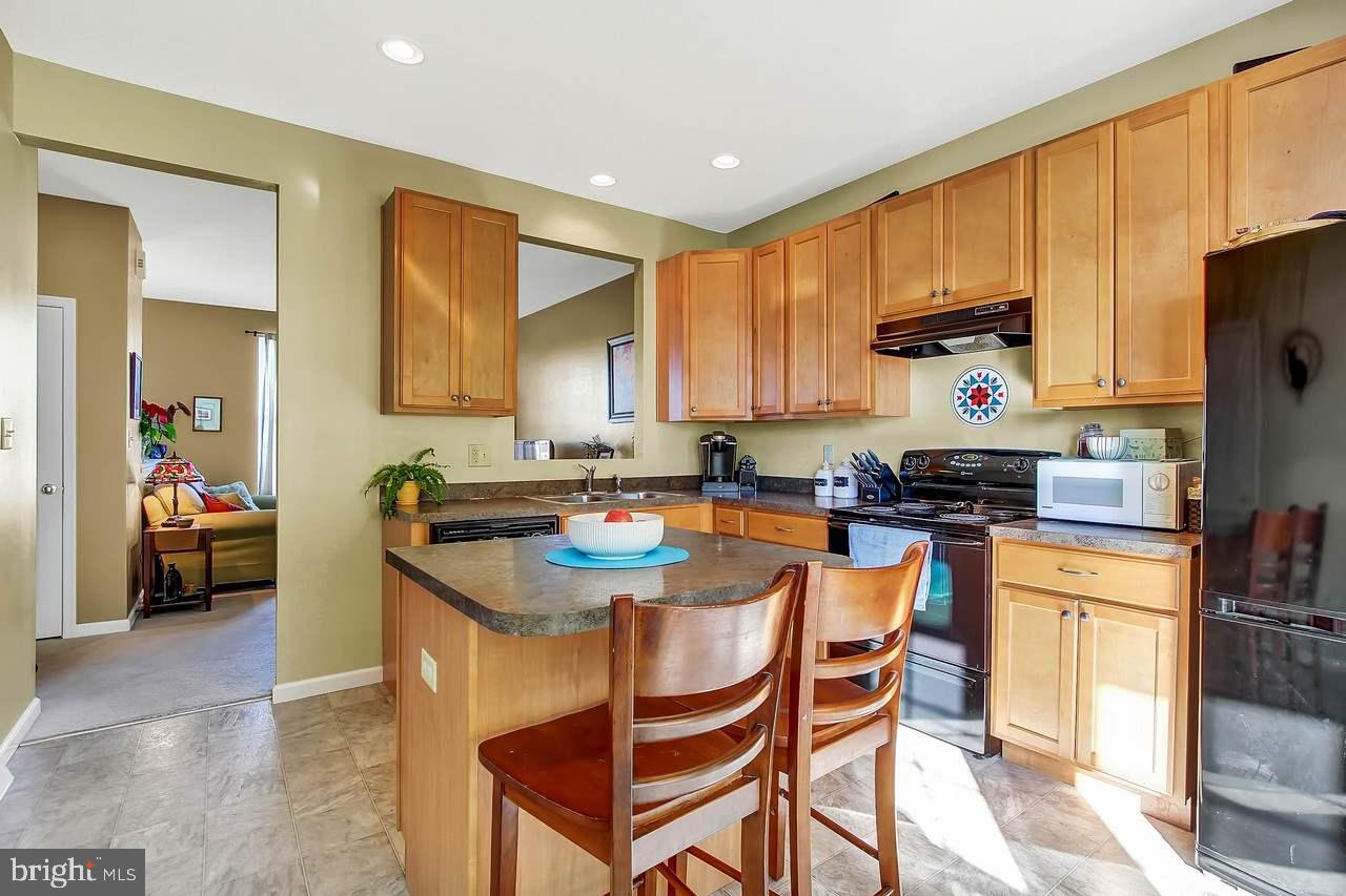 JACKSON HEIGHTS - Residential