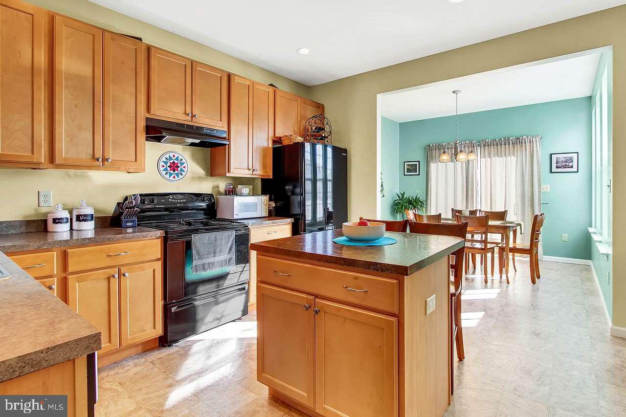 JACKSON HEIGHTS - Residential