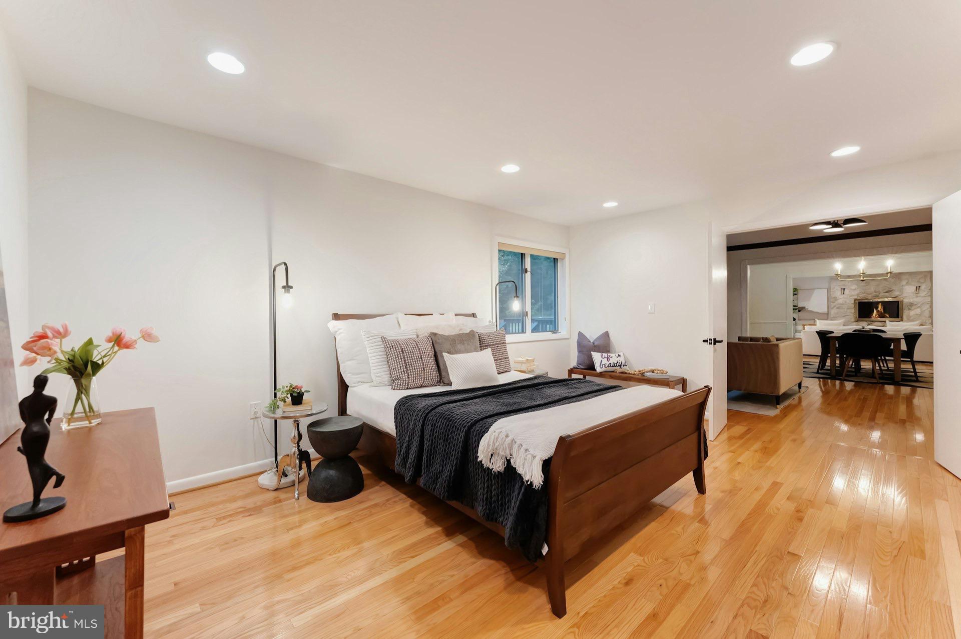 WOODSFIELD - Residential