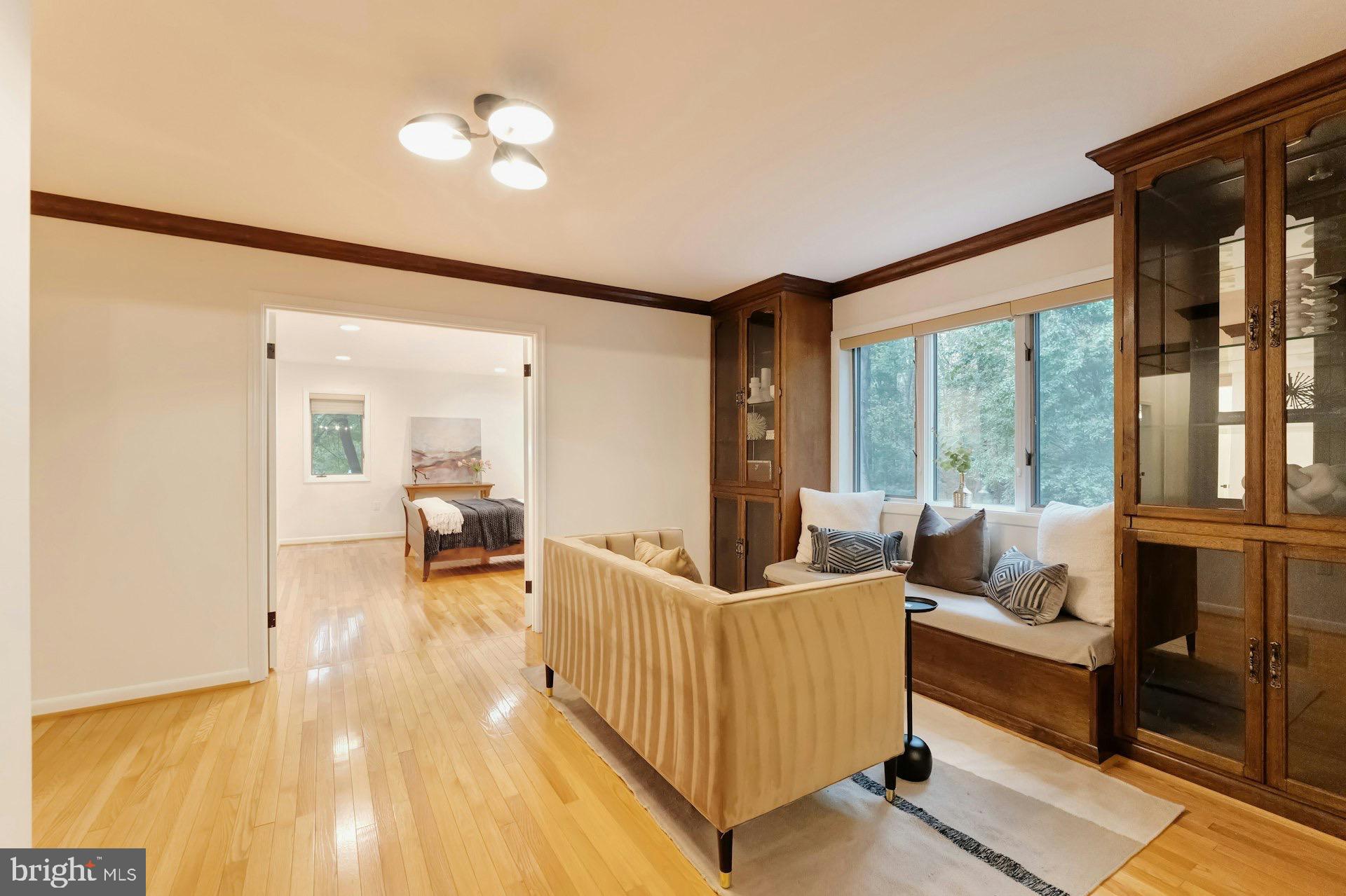 WOODSFIELD - Residential