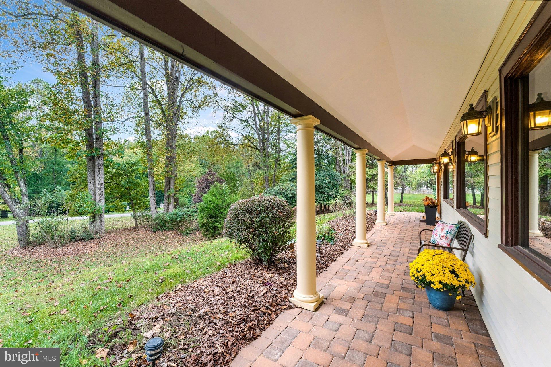 WOODSFIELD - Residential