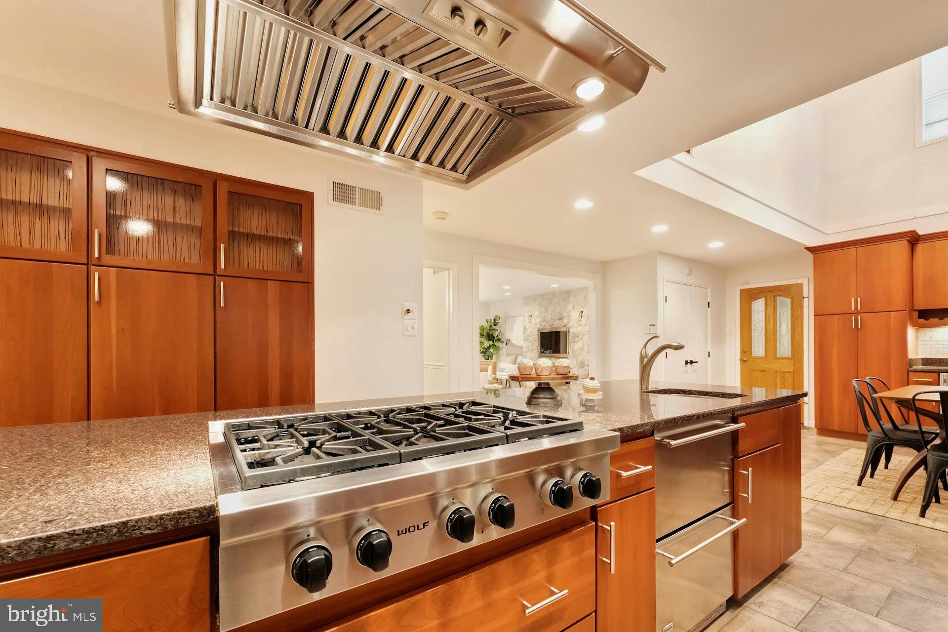 WOODSFIELD - Residential