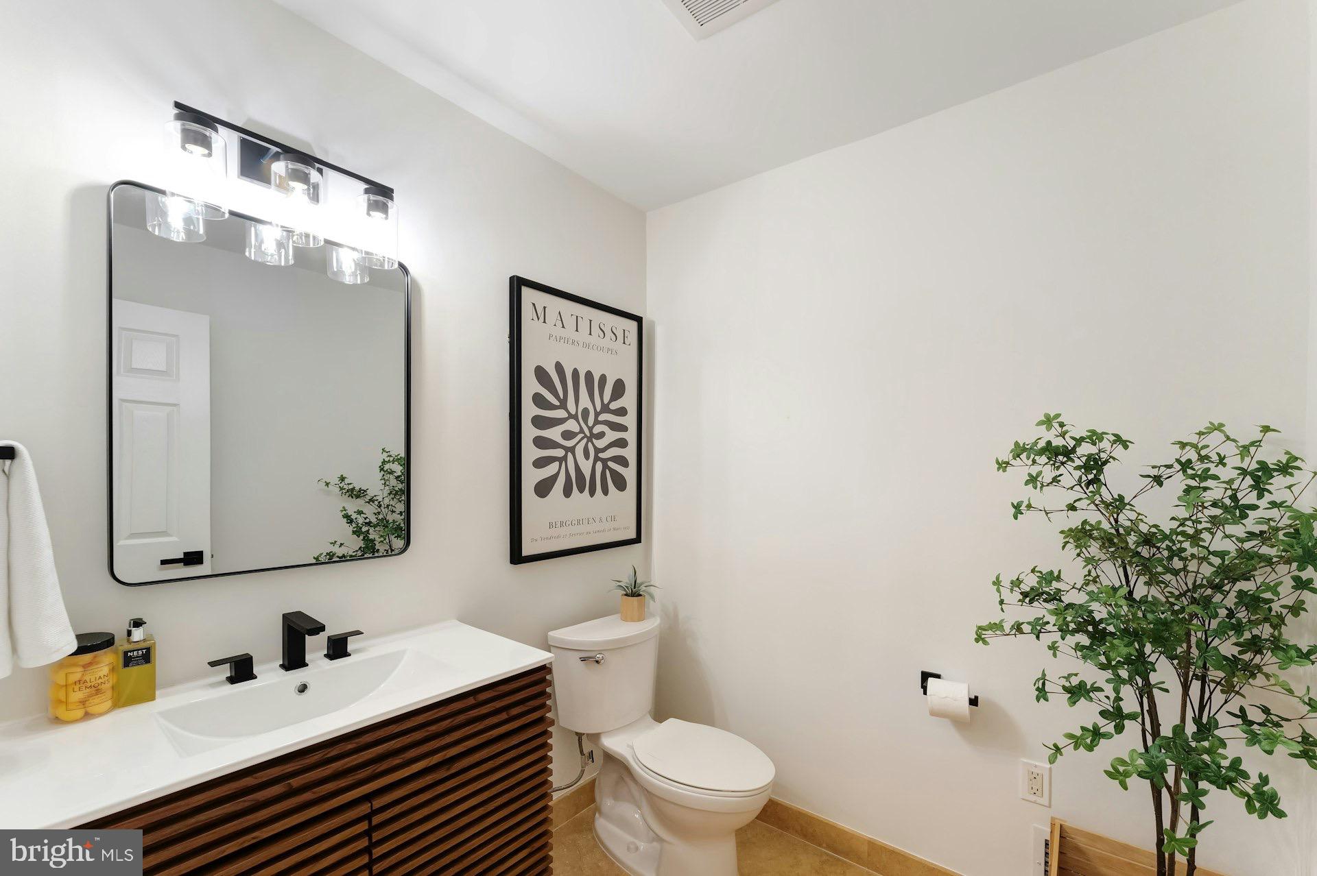 WOODSFIELD - Residential