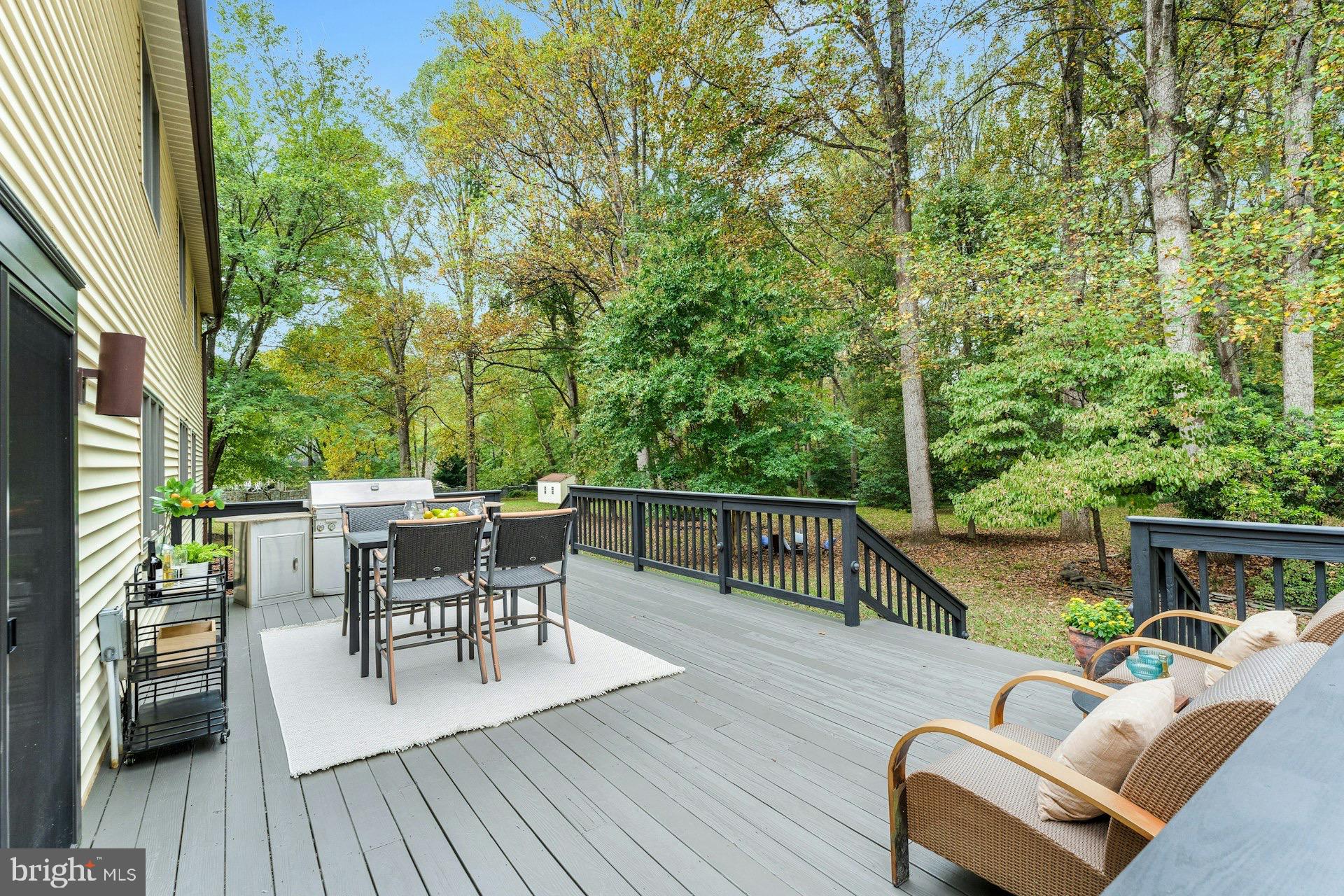 WOODSFIELD - Residential