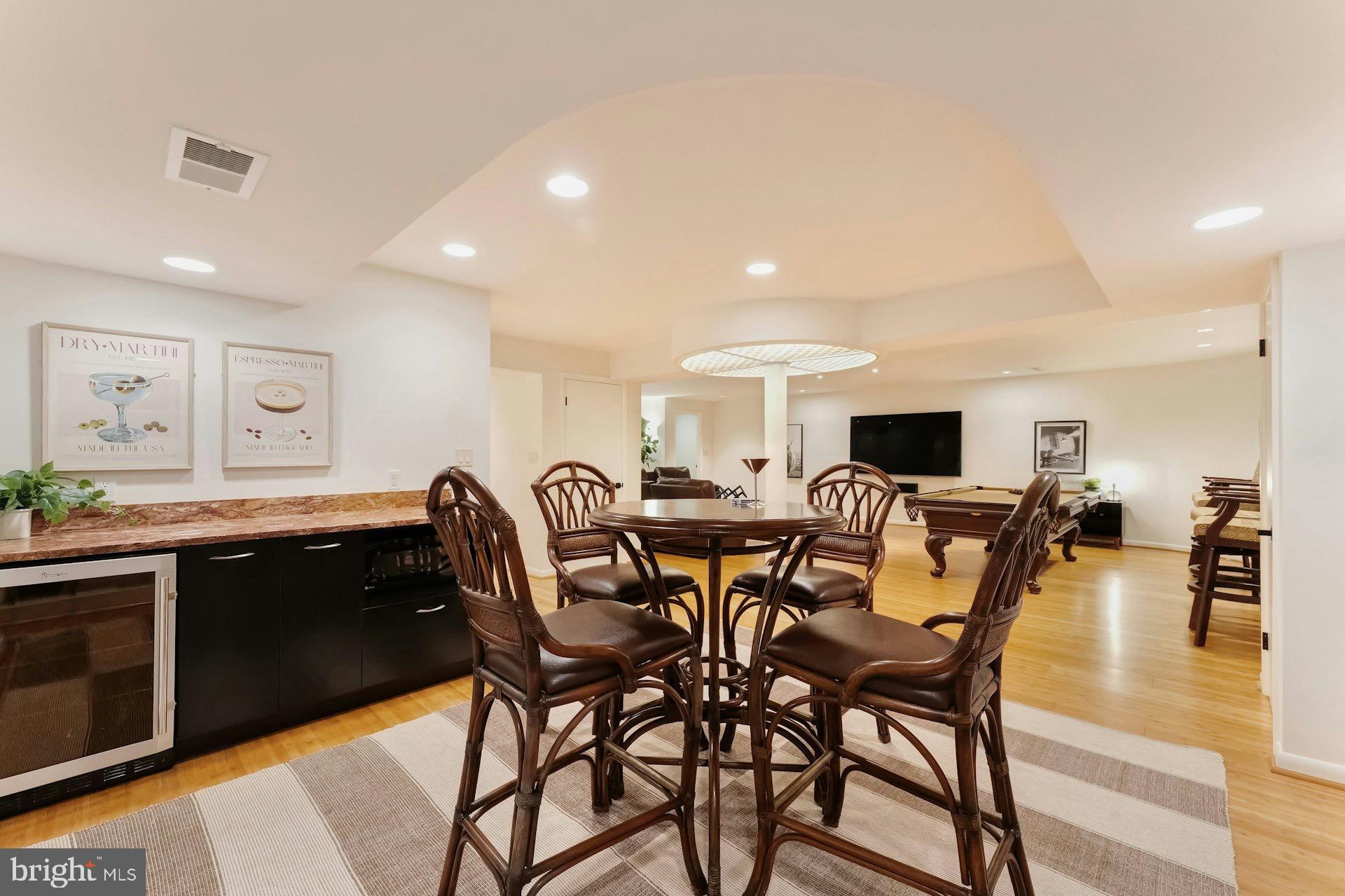 WOODSFIELD - Residential