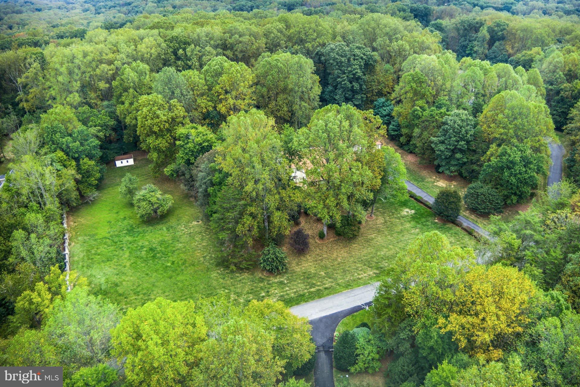 WOODSFIELD - Residential