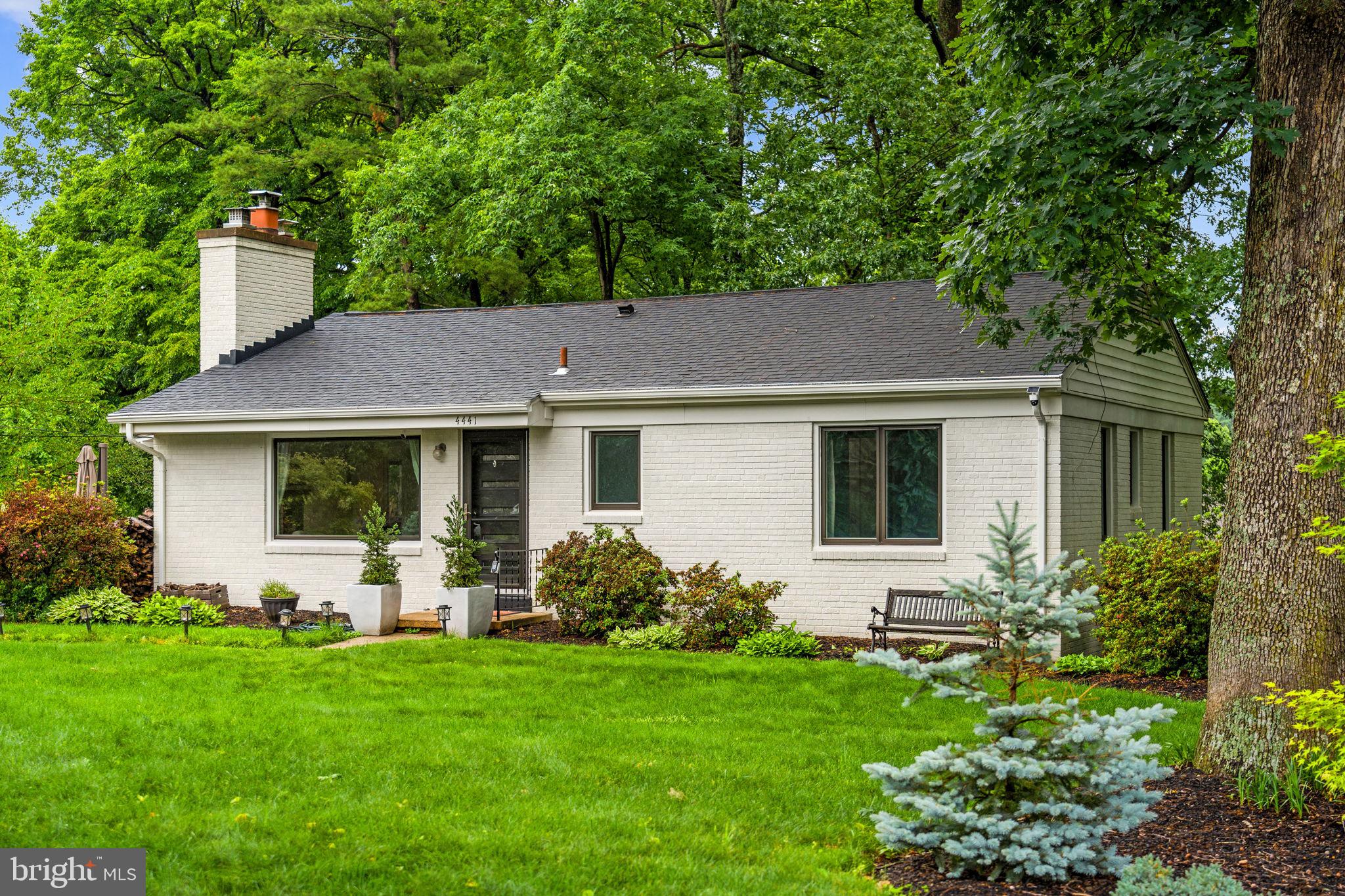 4441 VILLAGE DRIVE
