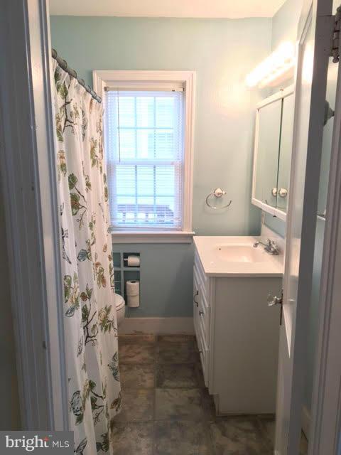 ARLINGTON VILLAGE - Residential Lease