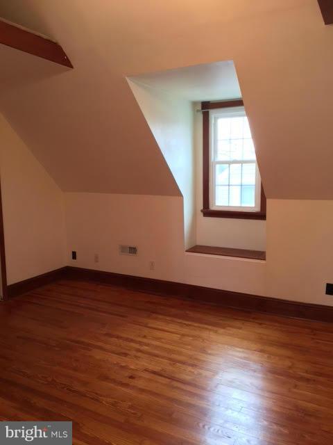 ARLINGTON VILLAGE - Residential Lease