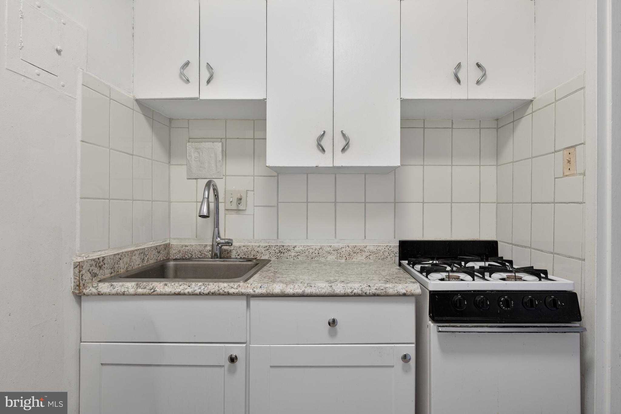 RIVER PLACE - Residential