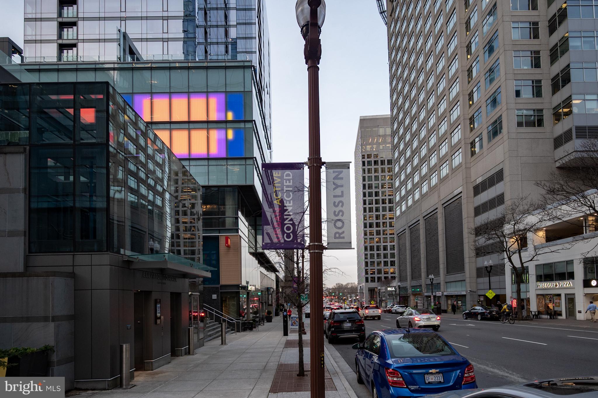 RIVER PLACE - Residential
