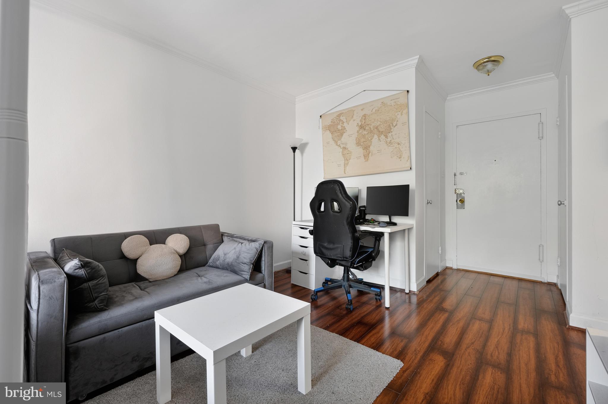 RIVER PLACE - Residential