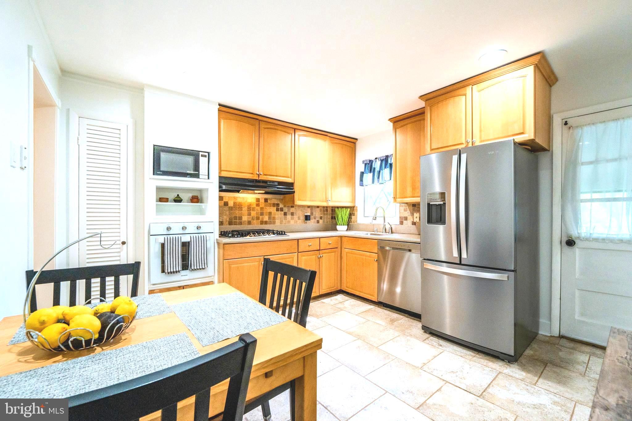 WEST SPRINGFIELD - Residential