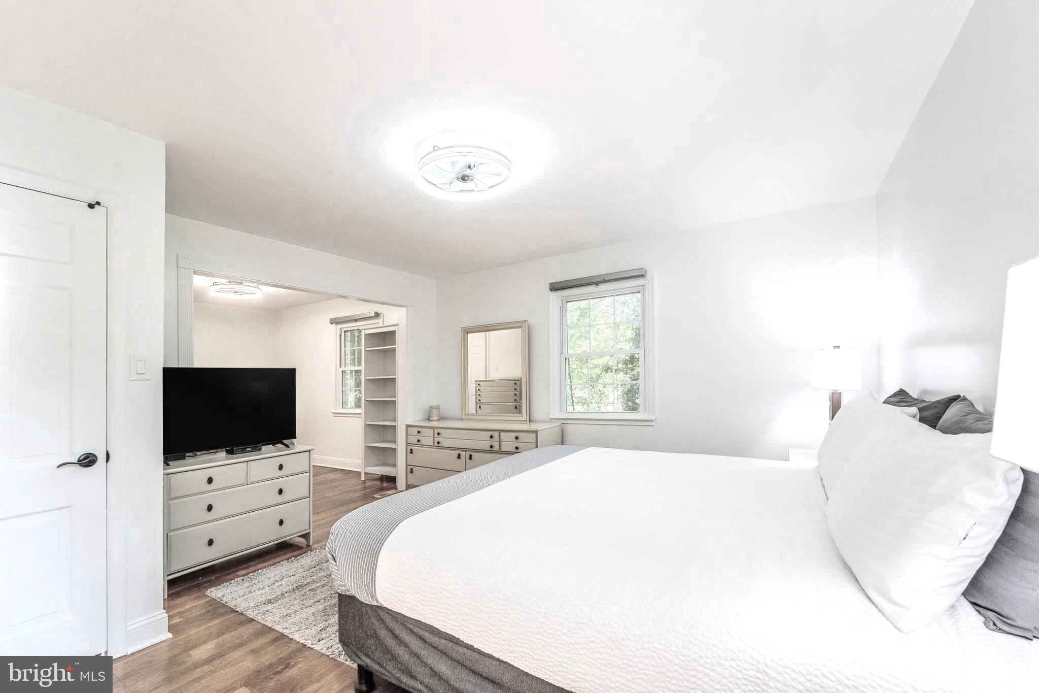 WEST SPRINGFIELD - Residential