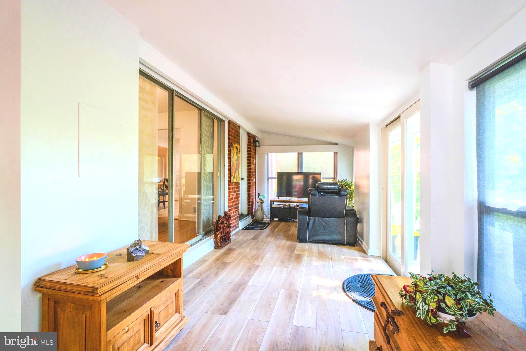 WEST SPRINGFIELD - Residential