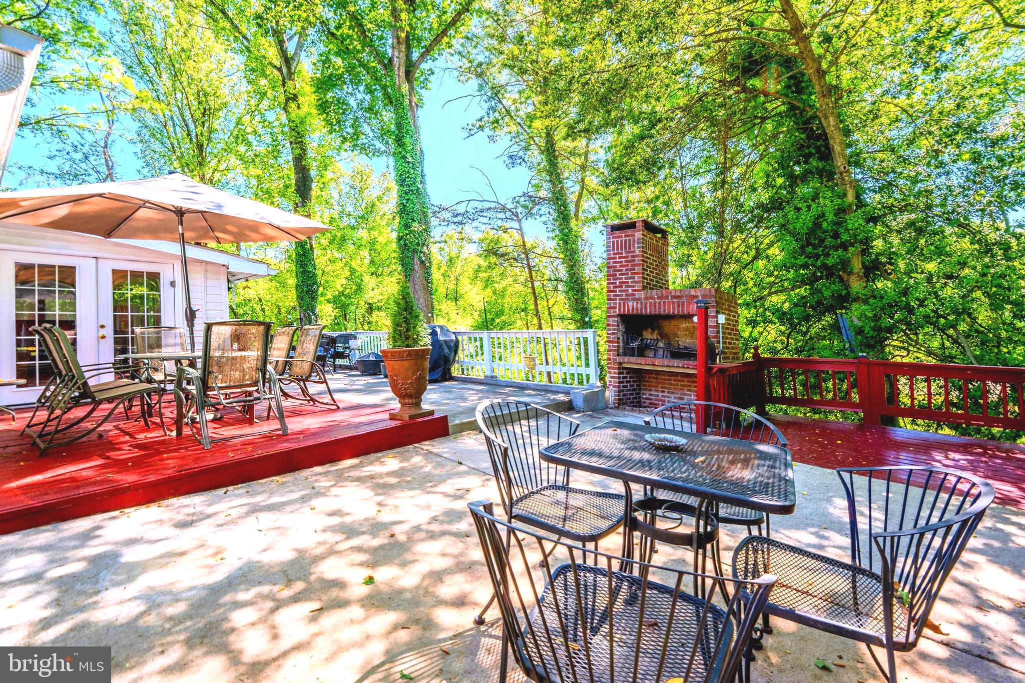 WEST SPRINGFIELD - Residential