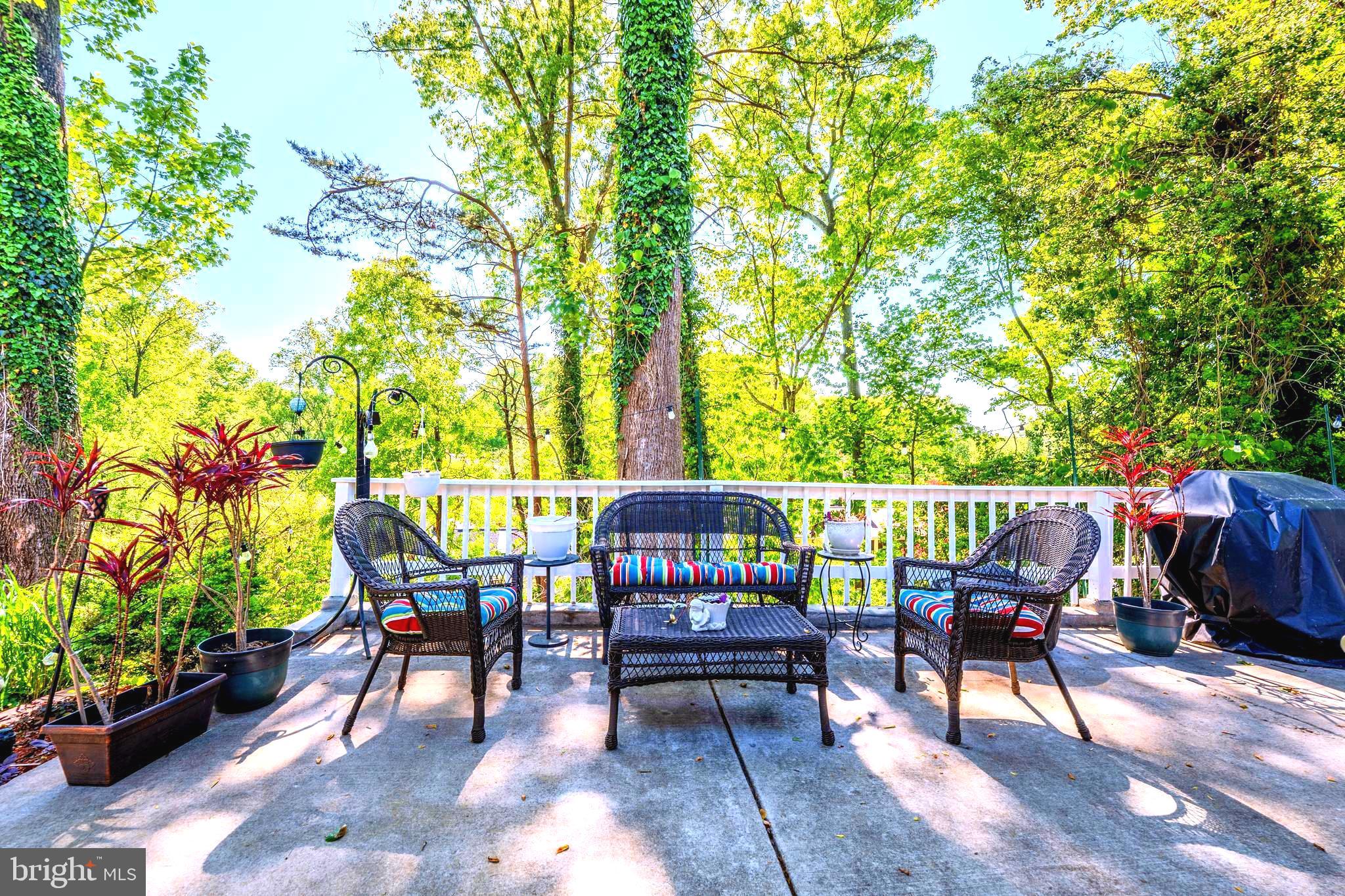 WEST SPRINGFIELD - Residential