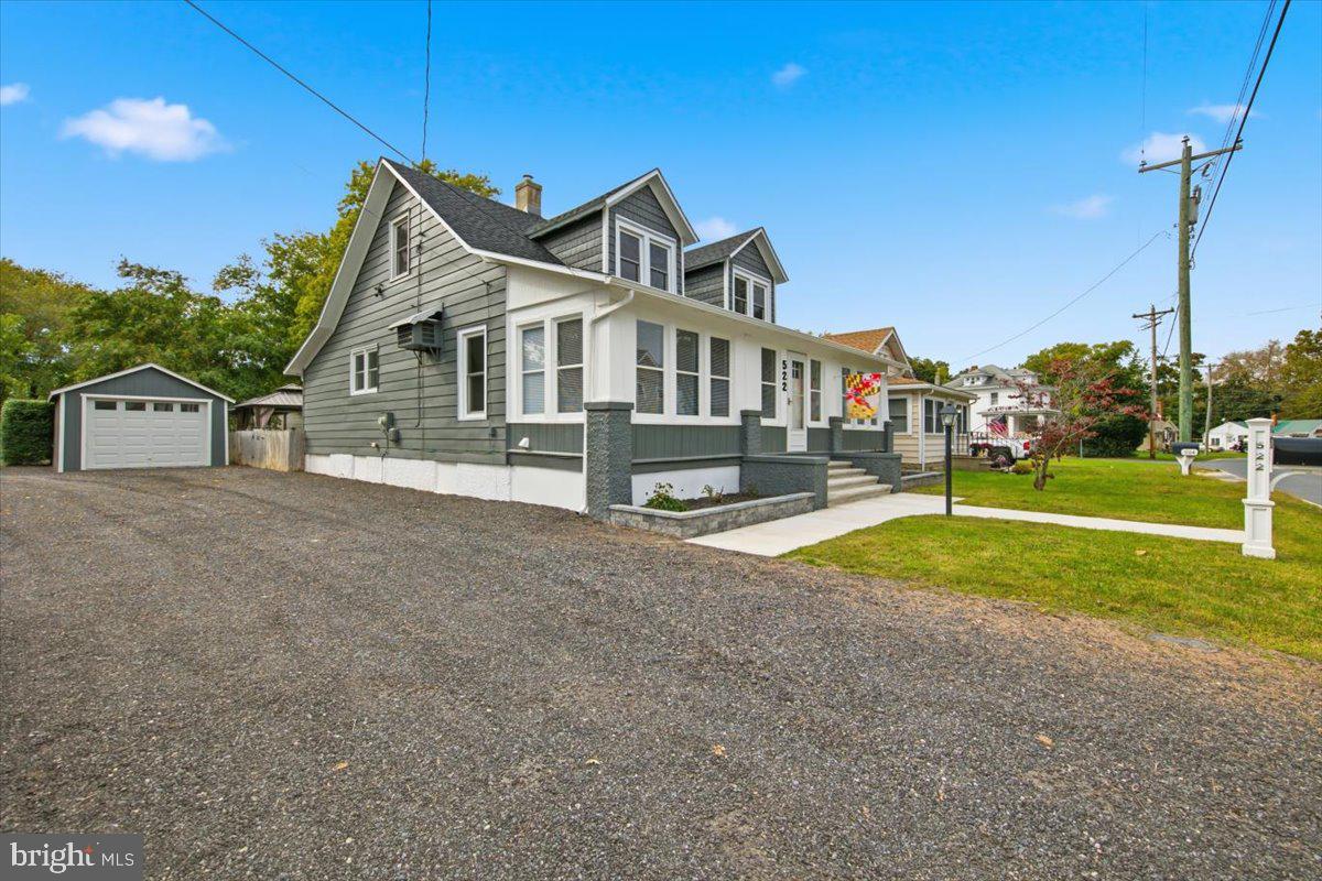 522 DENTON ROAD