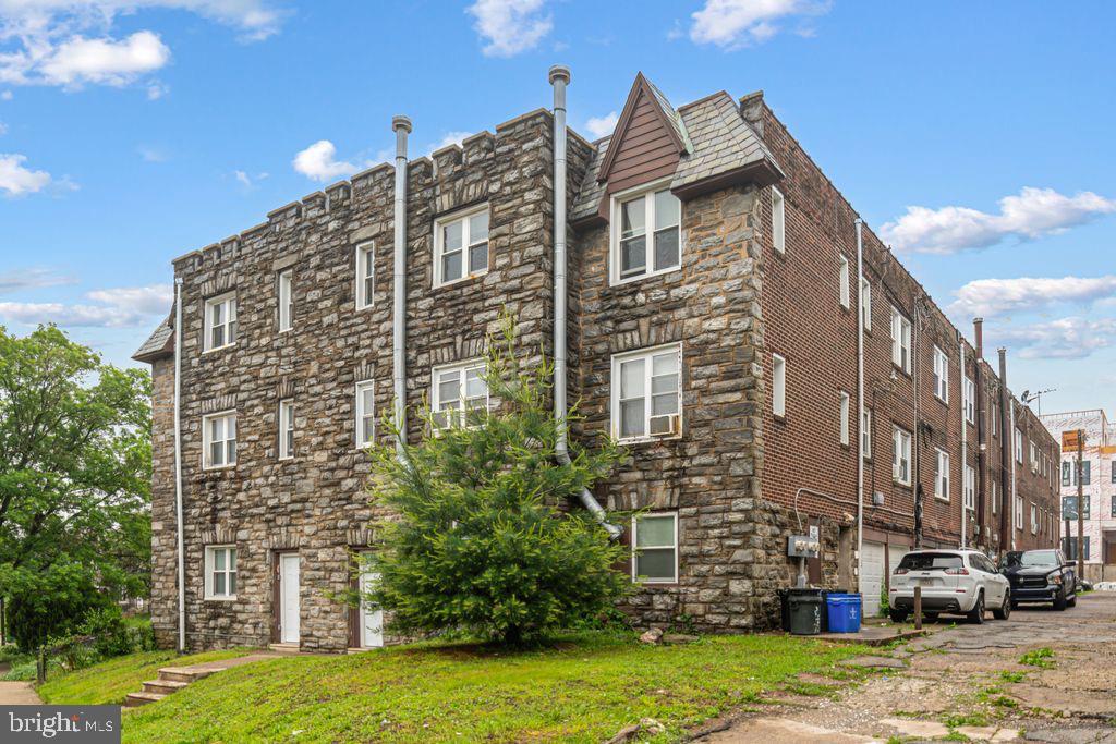 WYNNEFIELD - Residential Income