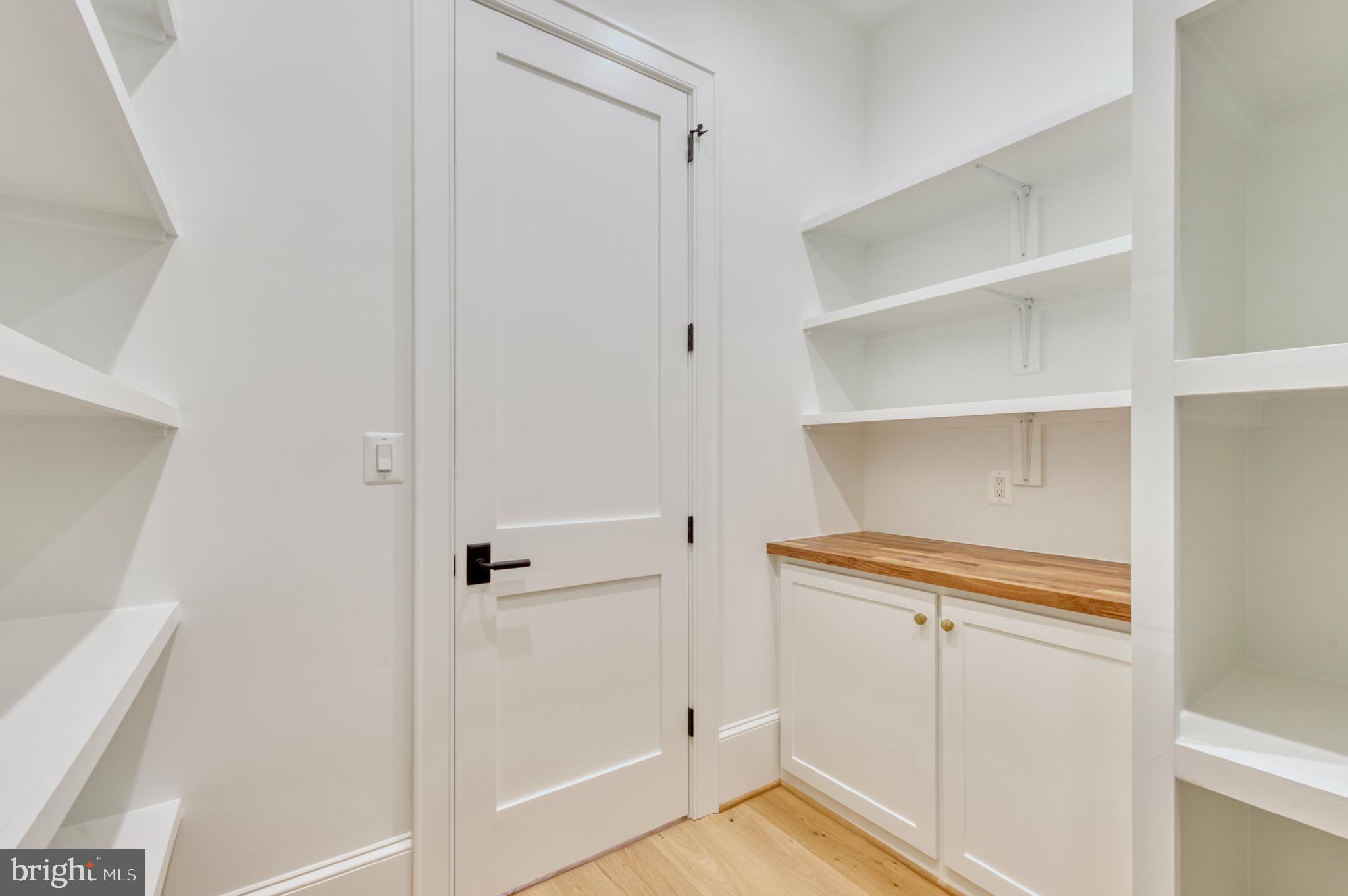 POTOMAC HILLS - Residential