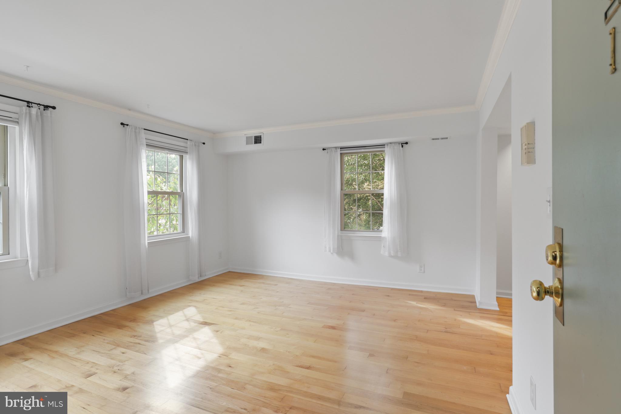 529 BASHFORD LANE 1