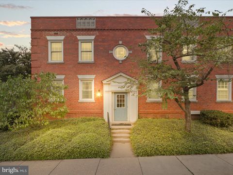 529 BASHFORD LANE 1 ALEXANDRIA VA 22314