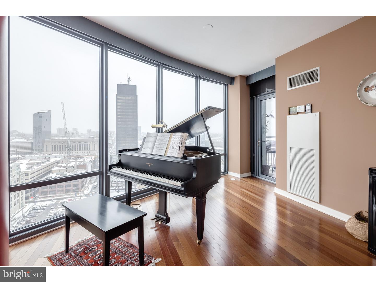 RITTENHOUSE SQUARE - Residential