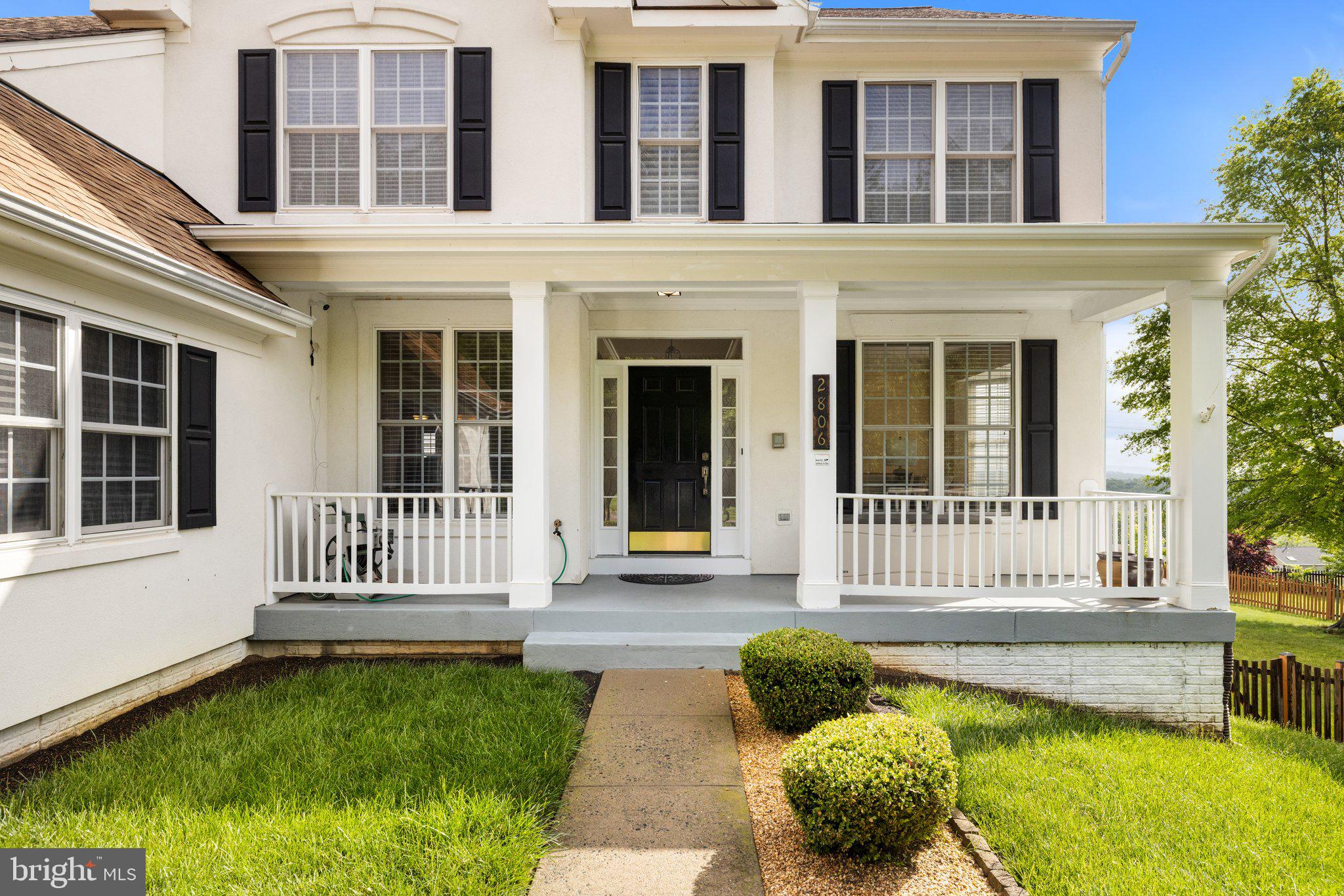 RIVER OAKS - Residential