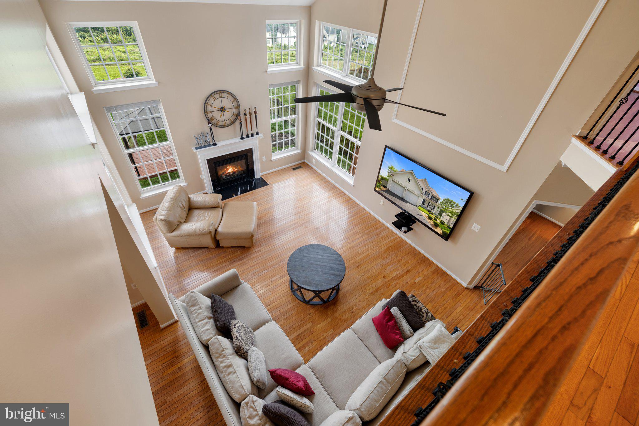 RIVER OAKS - Residential