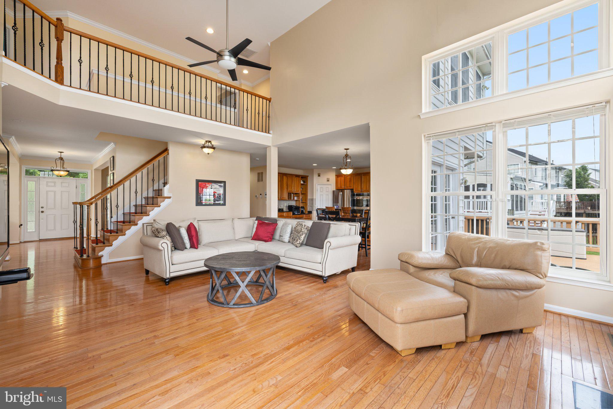 RIVER OAKS - Residential