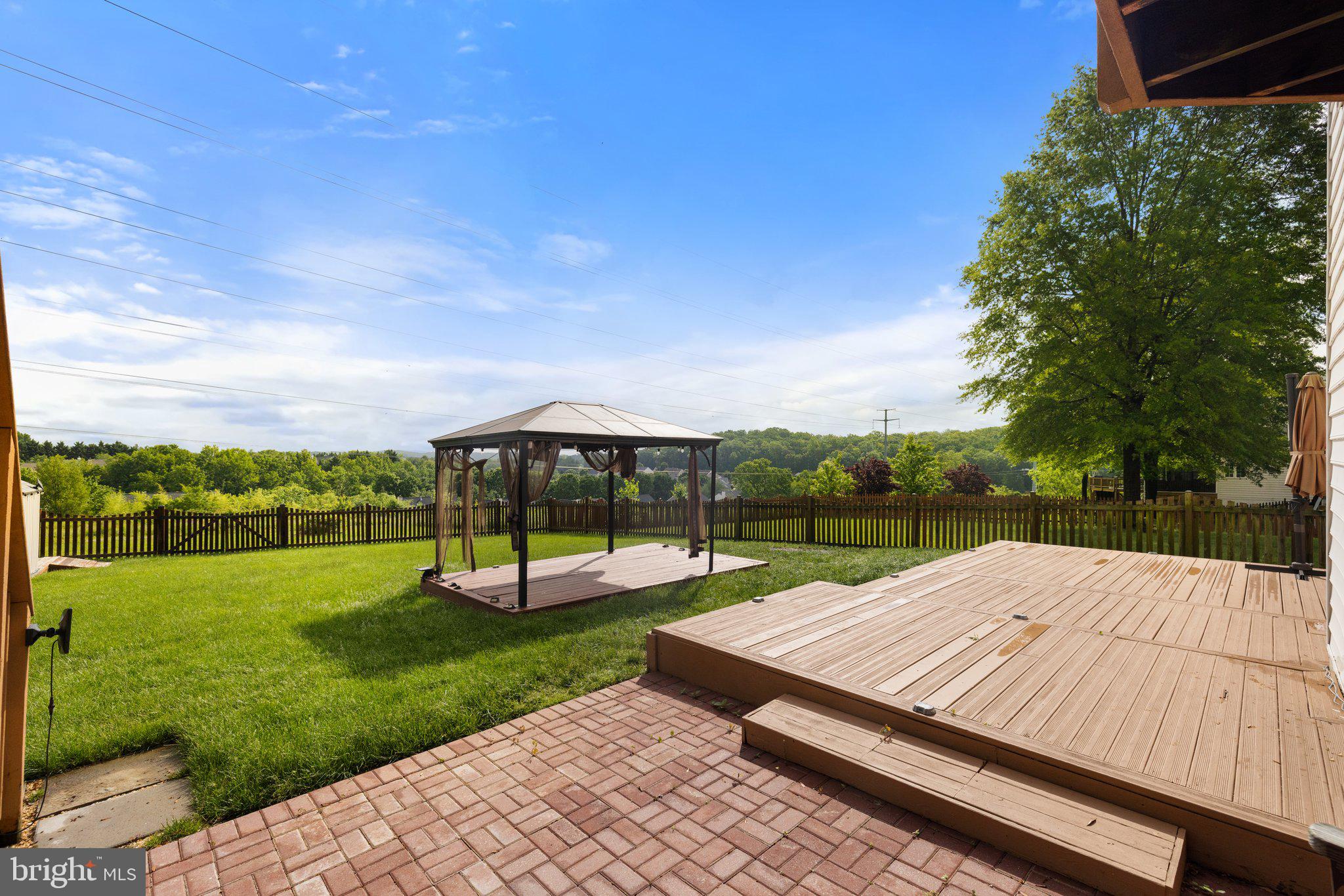 RIVER OAKS - Residential