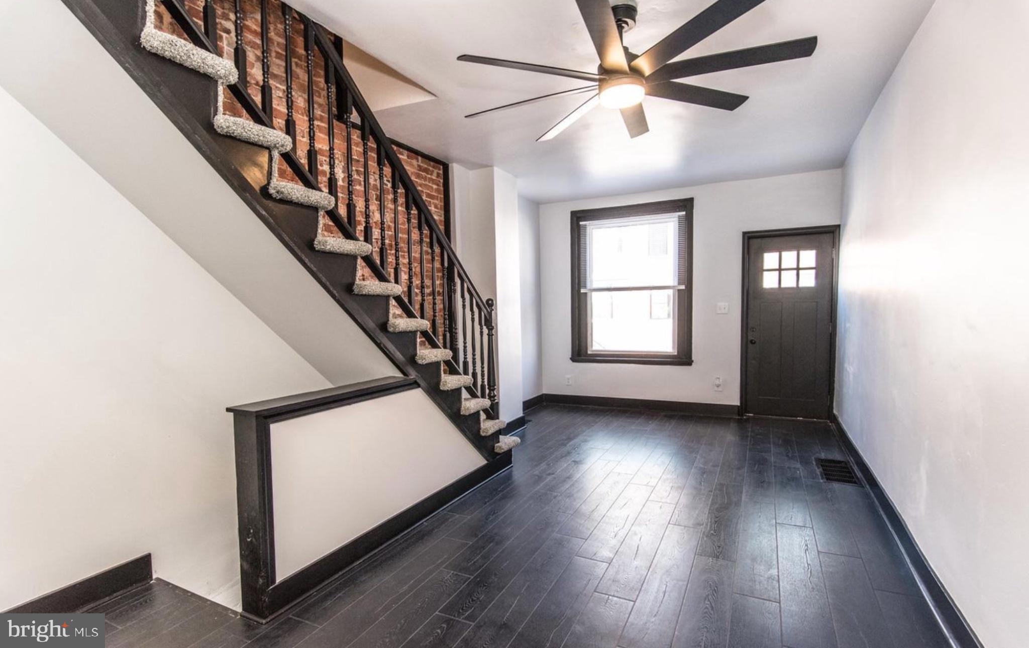 EAST KENSINGTON - Residential
