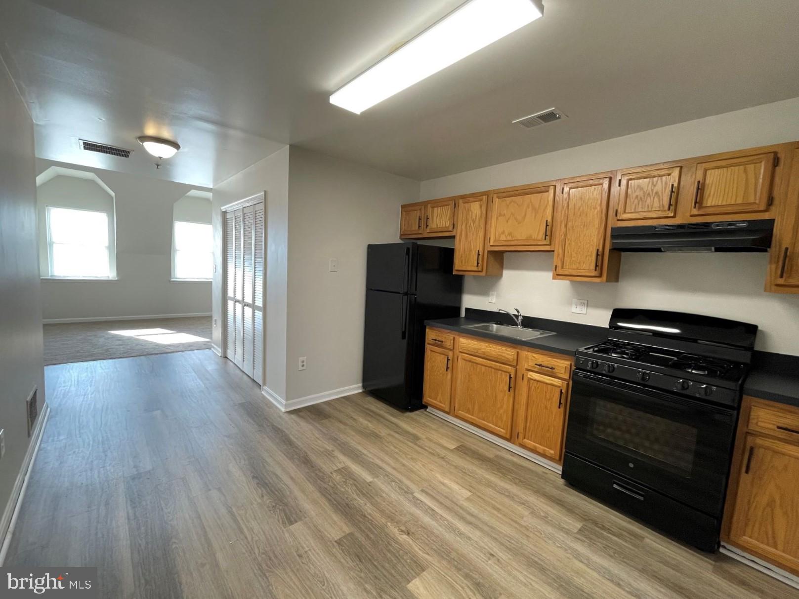 1619 SAINT PAUL STREET 3